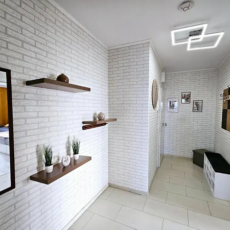 Modernes Wohlfuehl-apartment Mit Stil Apartmán