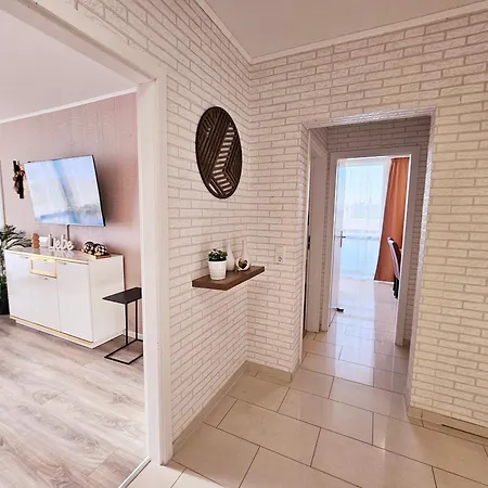 Modernes Wohlfuehl-apartment Mit Stil Apartment